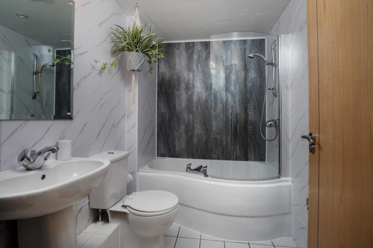 Leeds Most Stunning Penthouse! - Sleeps 8 Appartement Buitenkant foto